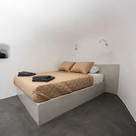 Caves 1880 Apartment